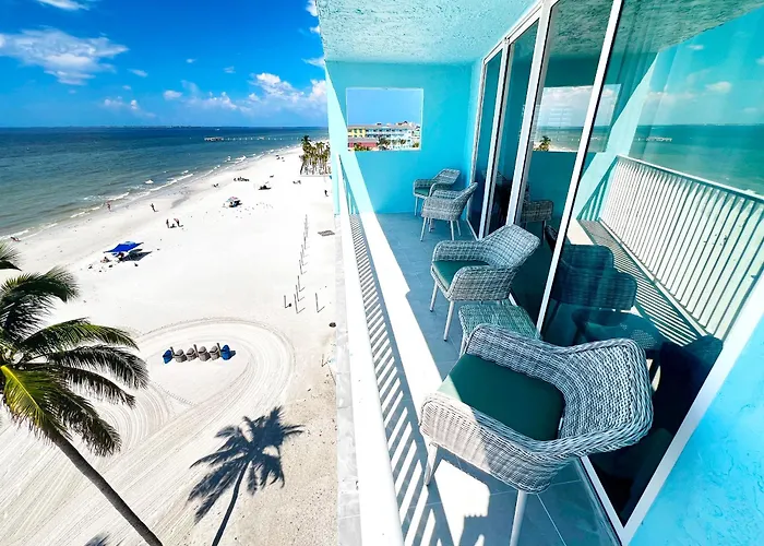 Lani Kai Island Resort (Adults Only)